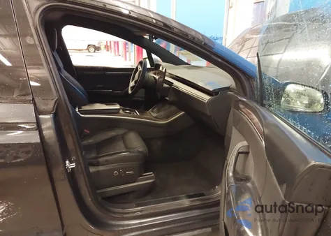 2024 Tesla Model X Long Range из США, поврежденный, VIN 7SAXCDE5XRF444151